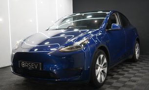 Tesla Model Y LONG RANGE AWD Battery SOH 90% Deep Metallic Blue One Owner VAT Qualifying 10