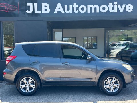 Toyota Rav4 2.2 RAV4 XT-R D-4D 4WD 5dr 5