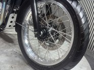 Triumph Bonneville 2004 ONLY 14K LONG MOT TOP BOX VERY CLEAN MODERN RETRO 790 21