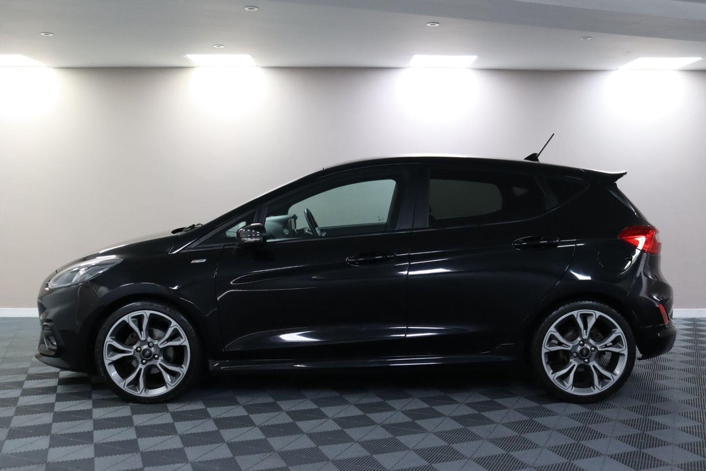 2021 Ford Fiesta — image 13