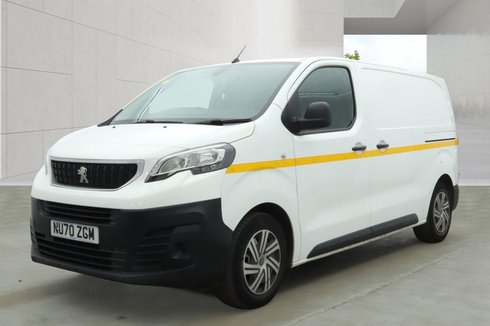 Peugeot Expert MWB L2H1 Low Roof Professional 2700 Air Con Tow Bar EURO 6 NO VAT
