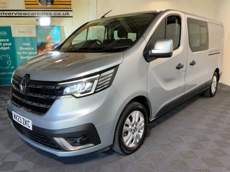 Renault Trafic 2.0 dCi Blue LL30 Sport Crew Van L2 H1 Euro 6 (s/s) 6dr