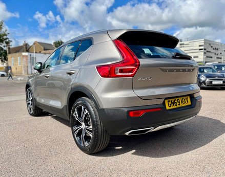 Volvo XC40 2.0 XC40 Inscription Pro T4 Auto 5dr 74