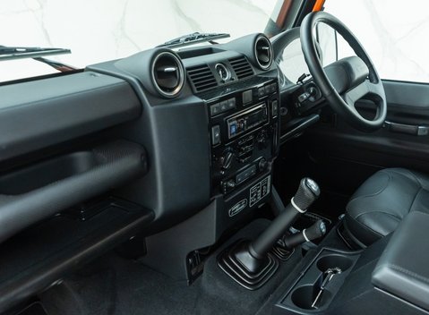 Land Rover Defender 110 ADVENTURE 20