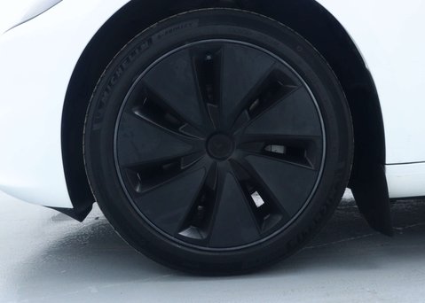 Tesla Model 3 Saloon 4dr Electric Auto RWD (208 ps) 16