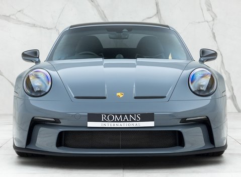 Porsche 911 (992) GT3 Touring 4