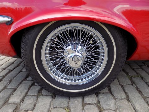 Jaguar E-Type S3 V12 Roadster 3