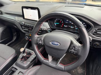 Ford Focus 1.5T EcoBoost ST-Line X Euro 6 (s/s) 5dr