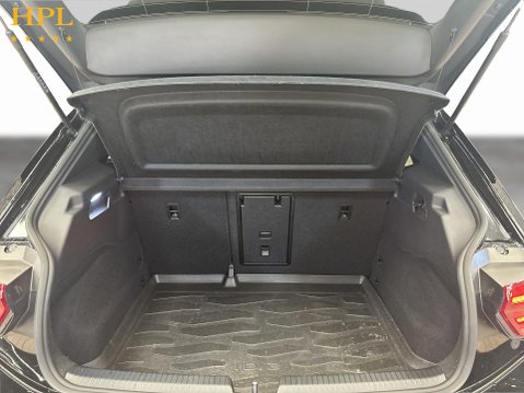 Volkswagen ID.3 Pro 59kWh Match Hatchback 5dr Electric Auto (204 ps) 21