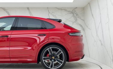 Porsche Cayenne GTS Coupé 32