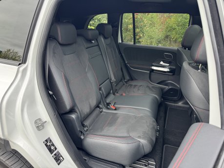 Mercedes-Benz EQB EQB 350 4M AMG Line Premium Plus Auto Electric 66KWH 7 SEATER/PAN ROOF/NAV 31