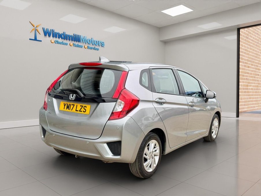 2017 Honda Jazz — image 10