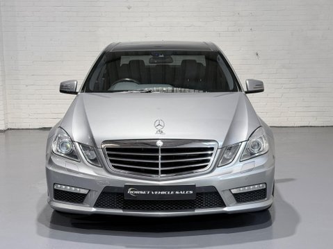 Mercedes-Benz E Class 6.2 E63 V8 AMG G-Tronic Euro 5 4dr 2