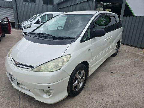 Toyota Estima FWD AUTO 3