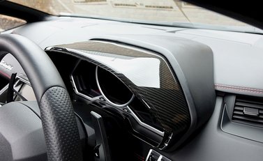 Lamborghini Aventador LP 700-4 Roadster 13