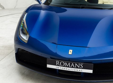 Ferrari 488 Spider 23