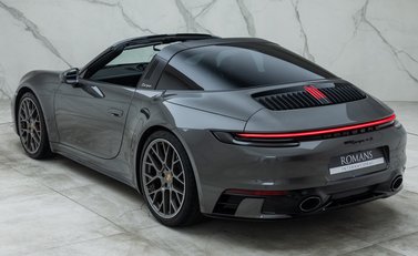 Porsche 911 Targa 4S (992) 15