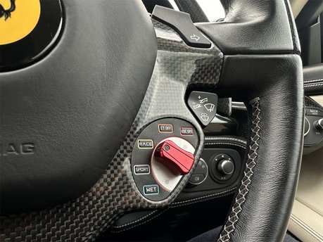 Ferrari 458 SPIDER DCT 66