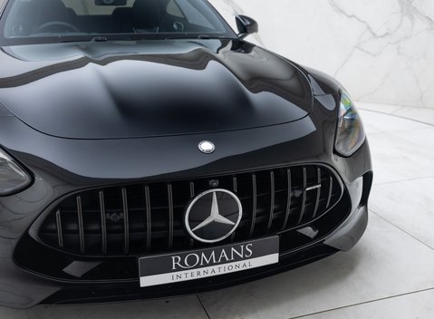Mercedes-Benz Amg GT 63 PREMIUM + 32