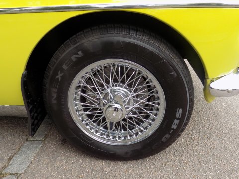MG B ROADSTER 52