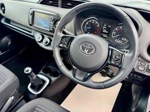 Toyota Yaris 1.5 VVT-i Icon Euro 6 5dr 33