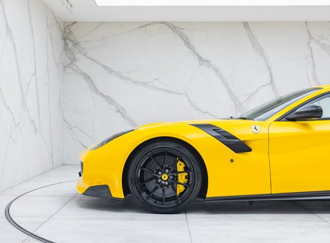 Ferrari F12 TDF 39