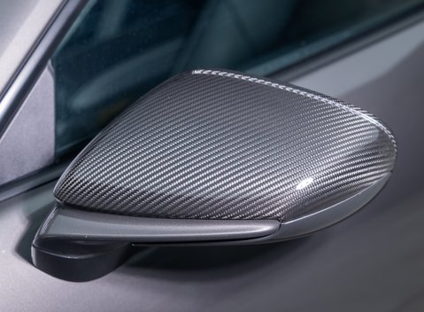 Porsche 911 GT3 TOURING (992) 33