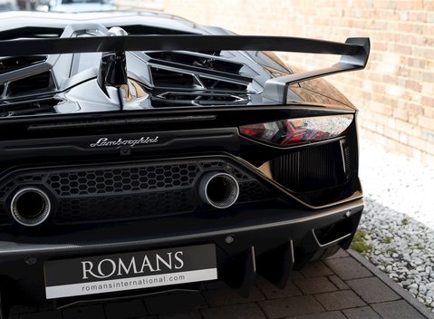 Lamborghini Aventador SVJ LP 770-4 23