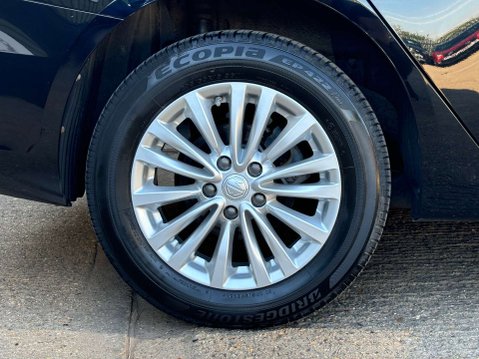 MG 5 MG5 Exclusive EV 5dr 27