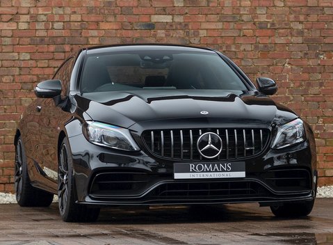 Mercedes-Benz C63 S Premium Plus 1