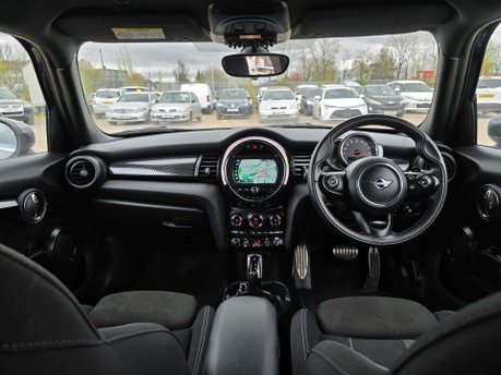 Mini Hatch 2.0 Cooper S Sport Hatchback 5dr Petrol Steptronic Euro 6 (s/s) (192 ps) 10