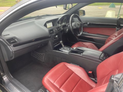 Mercedes-Benz E Class 2.1 E250 CDI BlueEfficiency Sport Tiptronic Euro 5 2dr 27