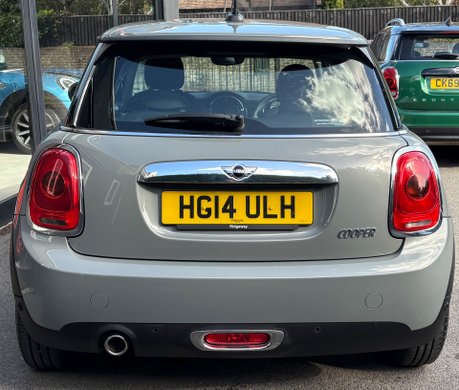 Mini Hatch Cooper 1.5 Petrol Manual Pepper Media 3 door - SAT NAV - 1 OWNER FSH 7