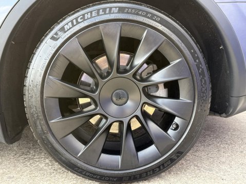 Tesla Model Y SUV 5dr Electric Auto RWD (346 ps) 16