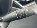Toyota Corolla 2.0 VVT-h Icon Hatchback 5dr Petrol Hybrid CVT Euro 6 (s/s) (196 ps) 30
