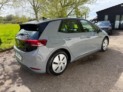 Volkswagen ID.3 Pro Performance 58kWh Life Auto 5dr 17
