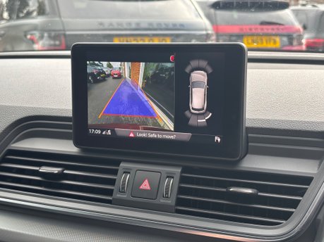 Audi Q5 2.0 TDI Sport SUV 5dr Diesel S Tronic quattro Euro 6 (s/s) (190 ps) 31