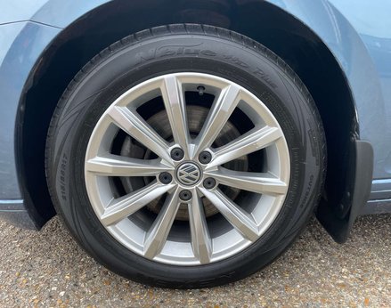 Volkswagen Passat 2.0 Passat SE Business TDI BlueMotion Technology 4dr 15