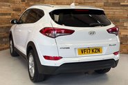 Hyundai TUCSON 1.7 CRDi Blue Drive SE Nav SUV 5dr Diesel Manual Euro 6 (s/s) (116 ps) 4