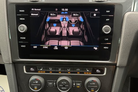 Volkswagen Golf MATCH EDITION TSI EVO - CAMERA - APPLE CAR PLAY -HEATED WINDSCREEN  38