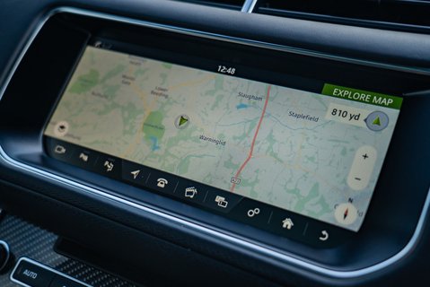 Land Rover Range Rover Sport V8 SVR 17