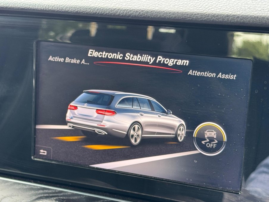 2017 Mercedes-Benz E Class — image 28
