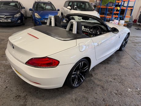 BMW Z4 2.5 23i Auto sDrive Euro 5 2dr 14