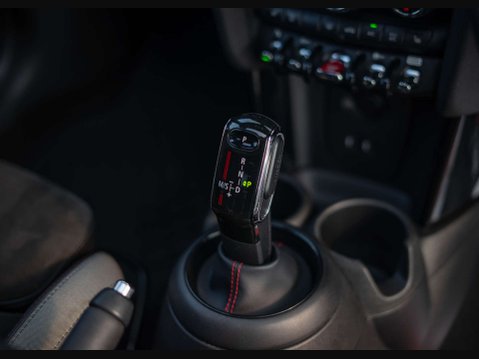 Mini Hatch 2.0 John Cooper Works Auto 3dr 33