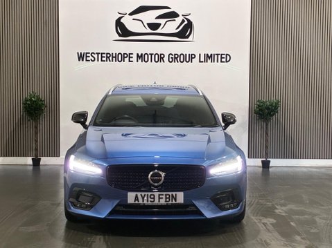 Volvo V90 2.0 D4 R-Design Auto Euro 6 (s/s) 5dr 11