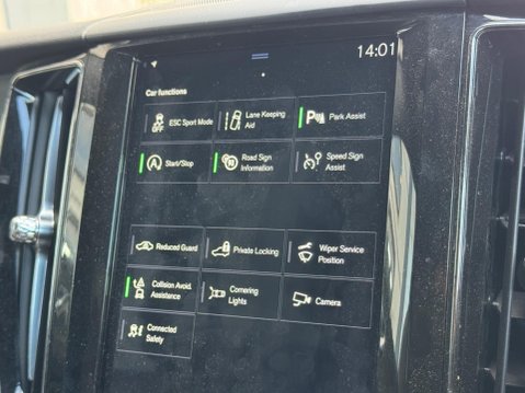 Volvo XC60 2.0 D5 PowerPulse R-Design Auto AWD Euro 6 (s/s) 5dr 14