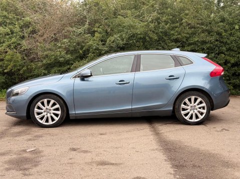 Volvo V40 1.6 D2 SE Lux Nav Euro 5 (s/s) 5dr 3