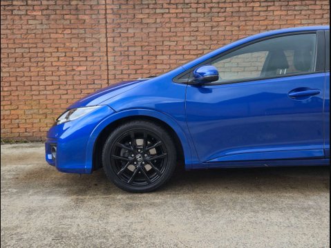 Honda Civic 1.3 Civic i-VTec Sport 5dr 25