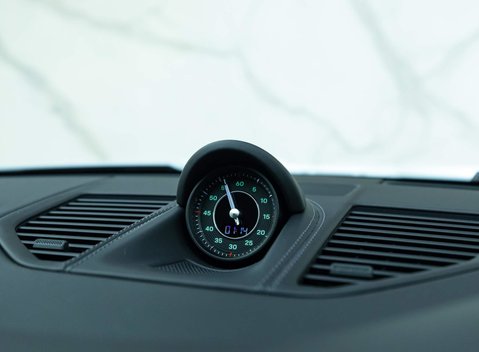 Porsche 911 (992) Sport Classic 16