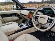 Land Rover Range Rover P530 AUTOBIOGRAPHY 9